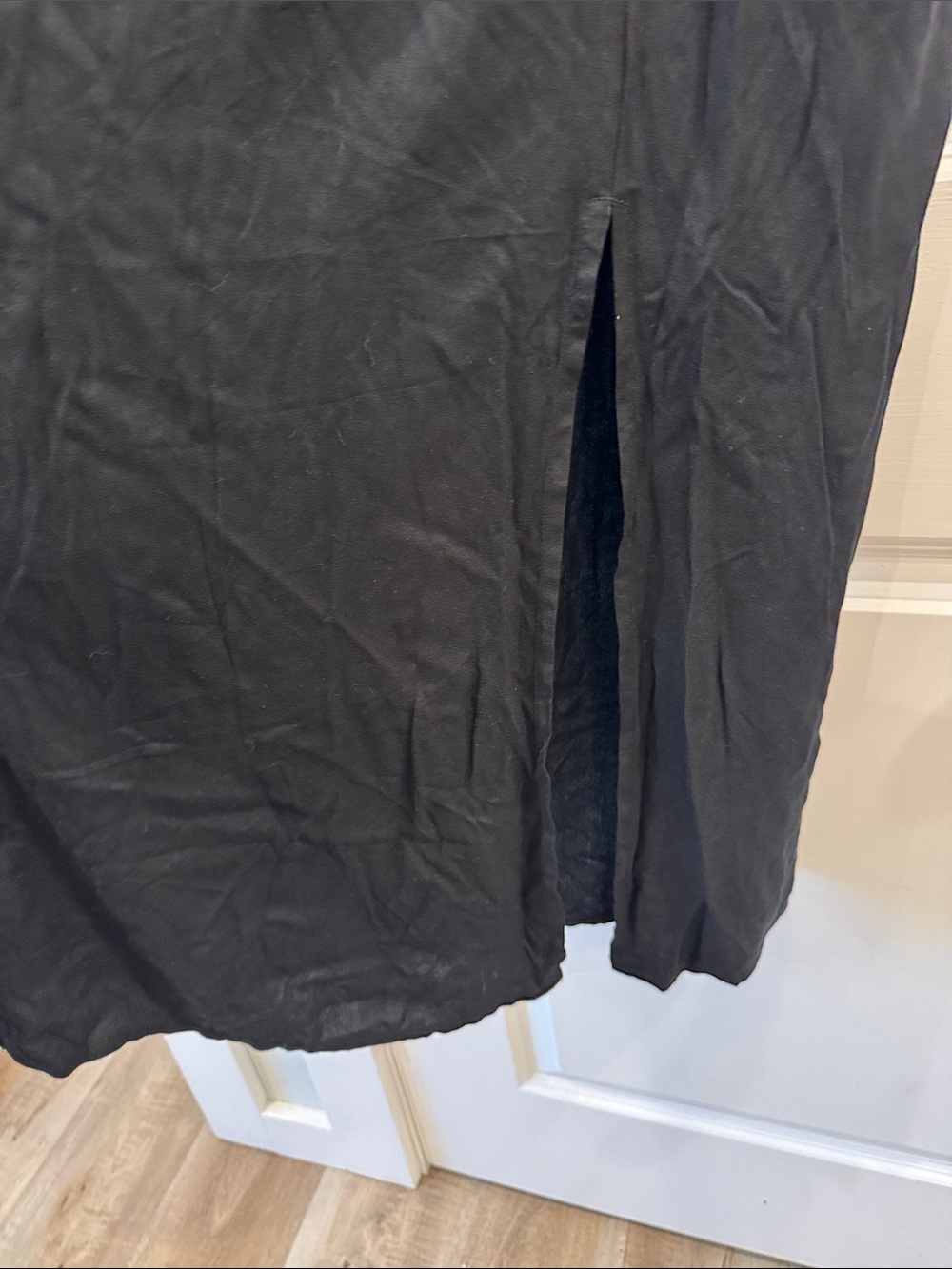 Old Navy short sleeve fit & flare midi dress in black jack color - Picture 6 of 12